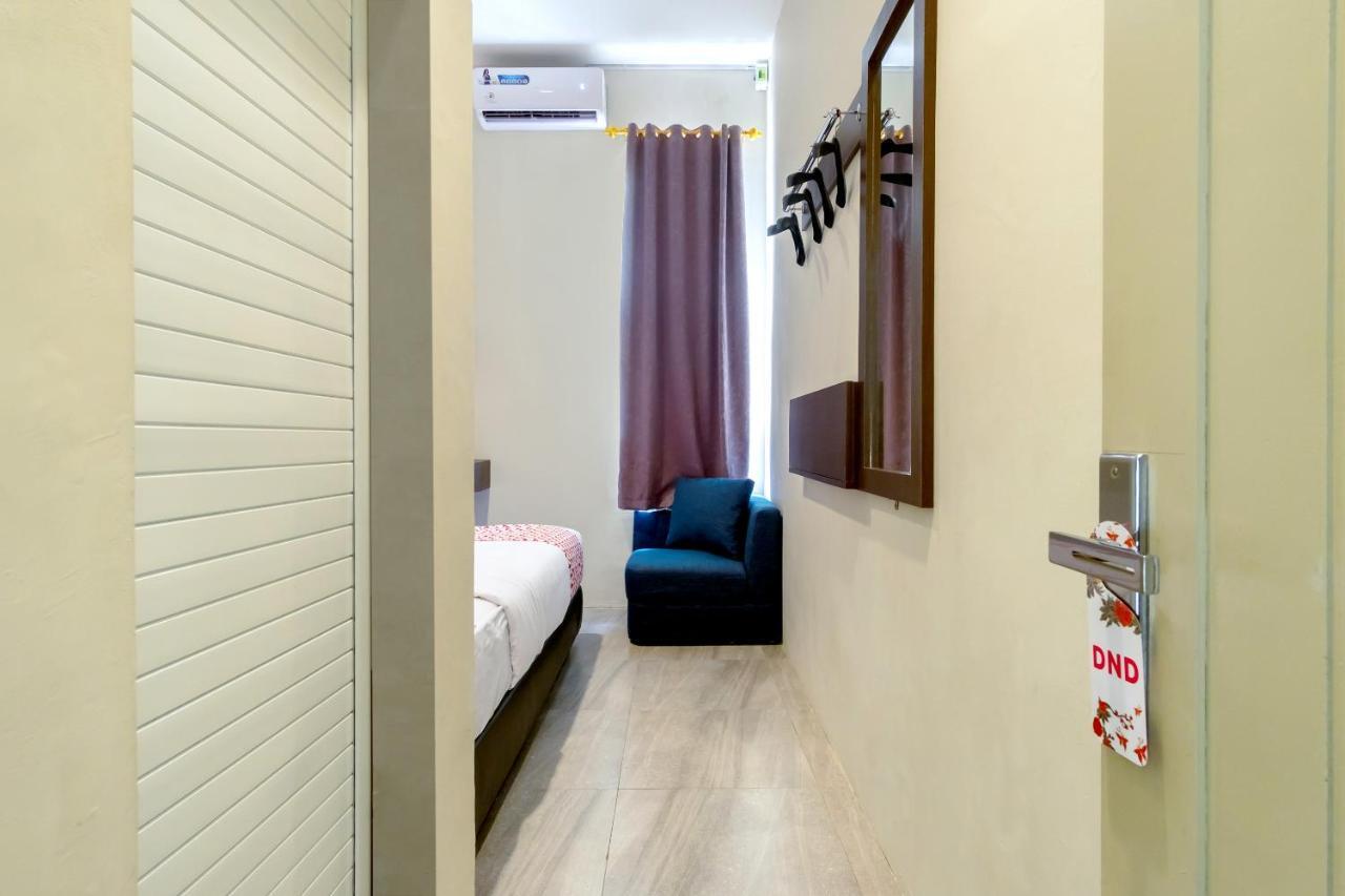 Vosstel Guest House Medan Exterior photo
